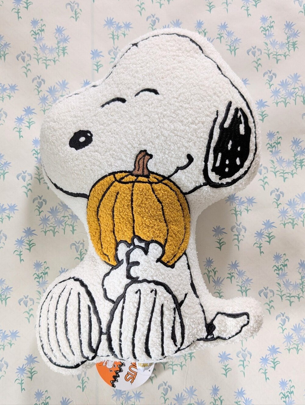Peanuts Snoopy Harvest Pumpkin Throw Pillow NEW Sherpa Boucle Fall Autumn Decor